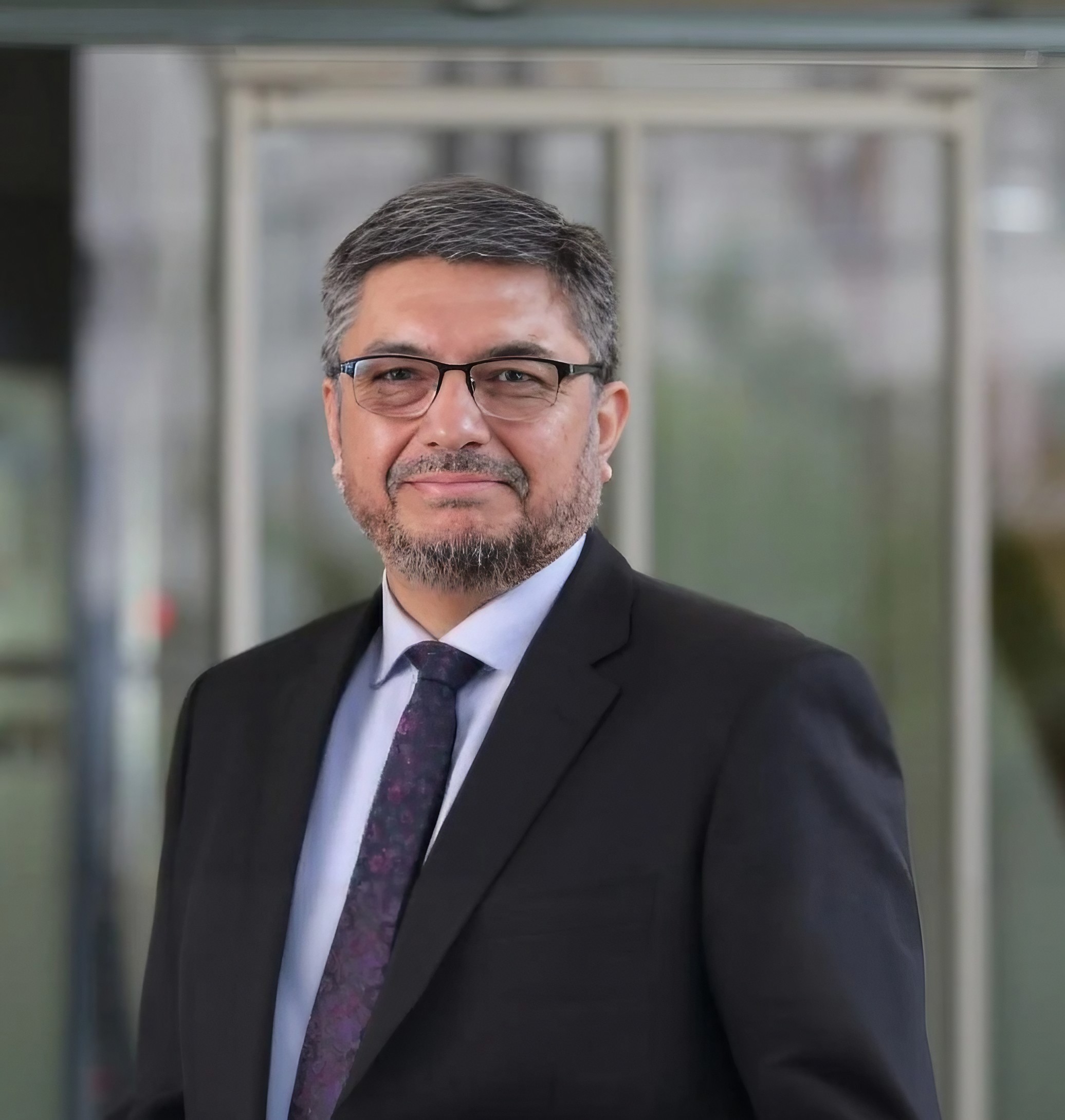 Dr. Mauricio Soto